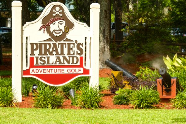 Pirate’s Island Adventure Golf