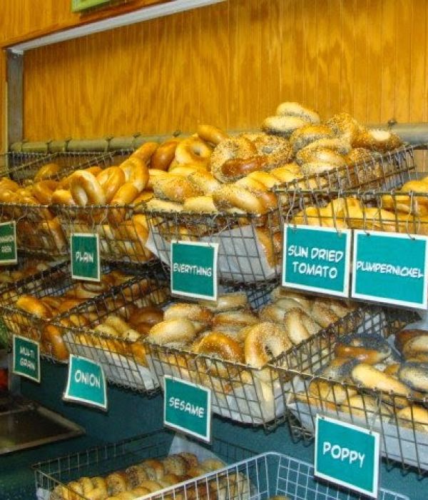 Island Bagel &amp; Deli Image
